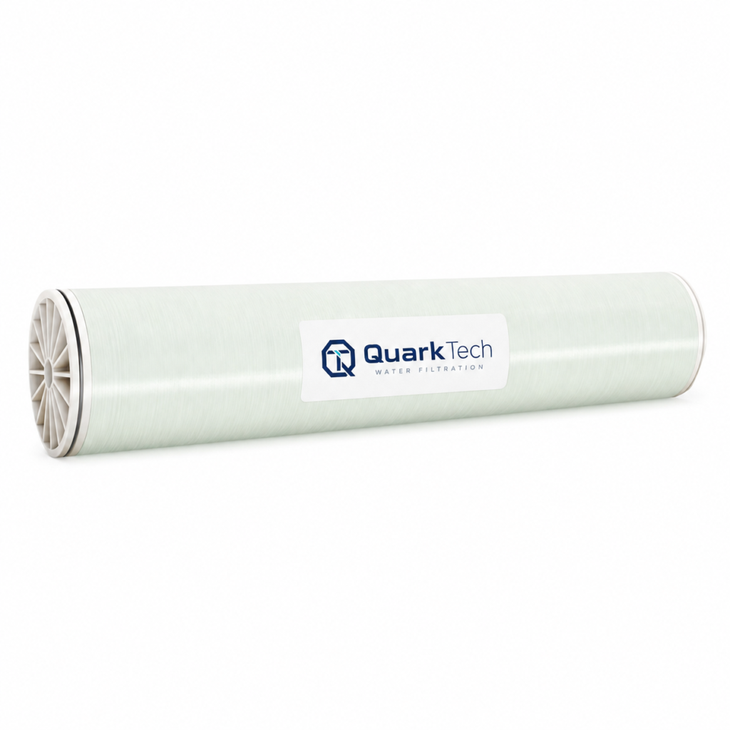 Membrana QuarkTech QT-BW-8040-FR2 con etiqueta de marca adherida sobre fondo blanco